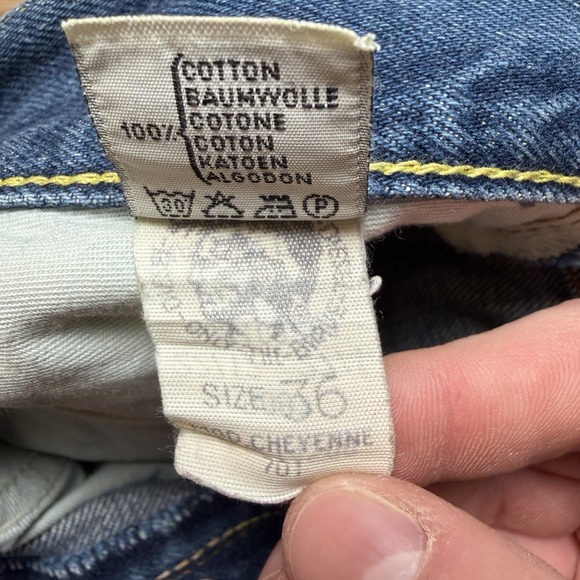 Vintage Diesel Cheyenne Jeans Men 33x34 Blue Straight Leg Distressed Italy 90s - Picture 10 of 16